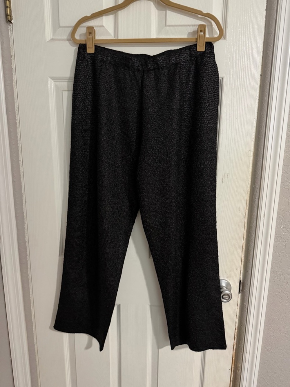 berek Large Black crinkle pant